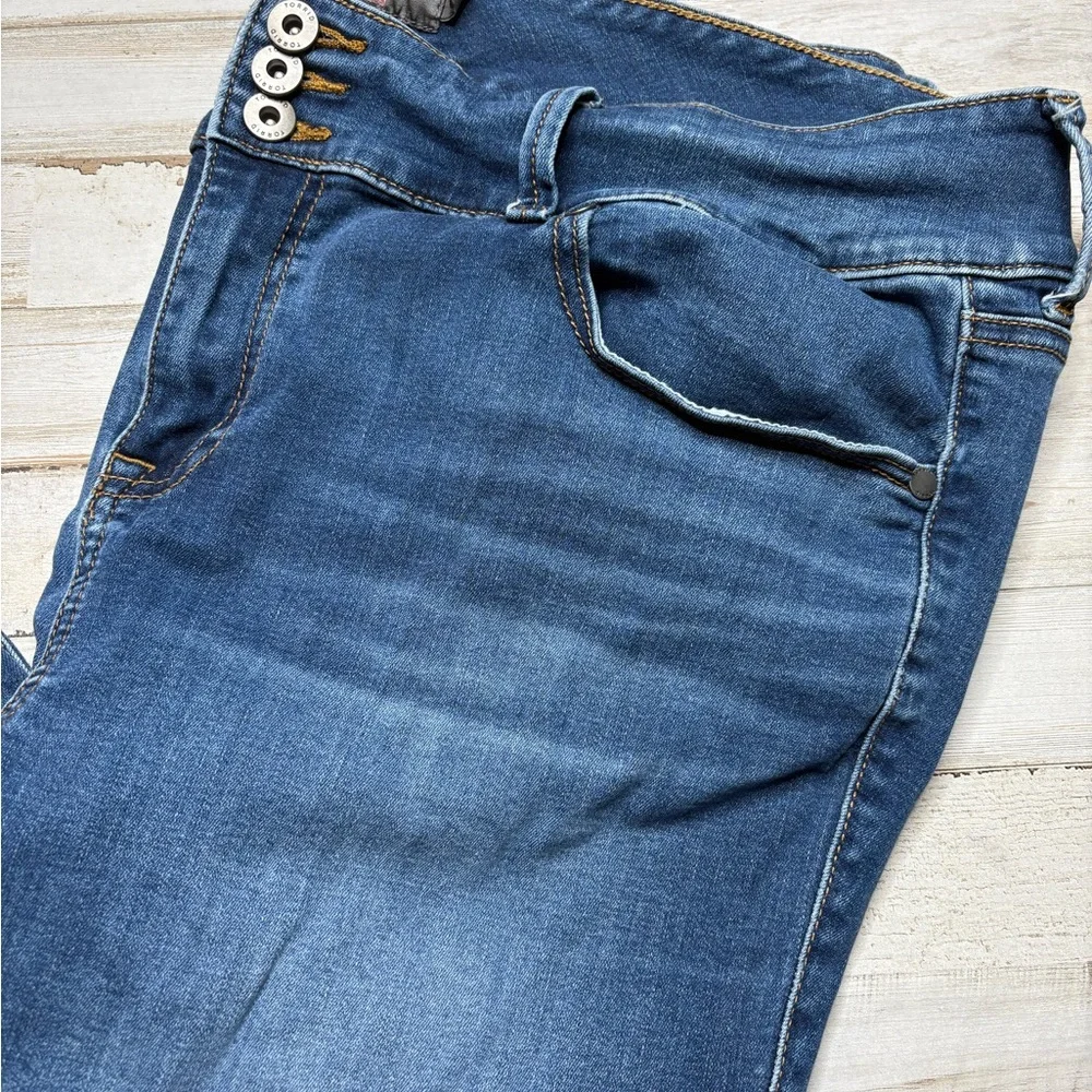Torrid Womens Jeans Size 22R Jeggings Med Wash Blue Super Soft High Rise Stretch - Picture 4 of 15